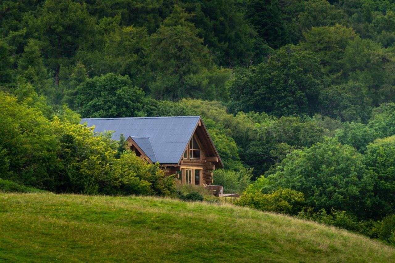 Wild Nurture Eco Luxury Offgrid Log Cabin Fort William Exterior photo