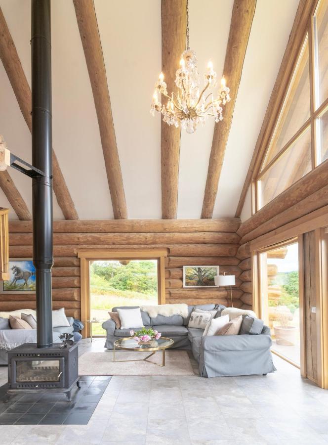 Wild Nurture Eco Luxury Offgrid Log Cabin Fort William Exterior photo