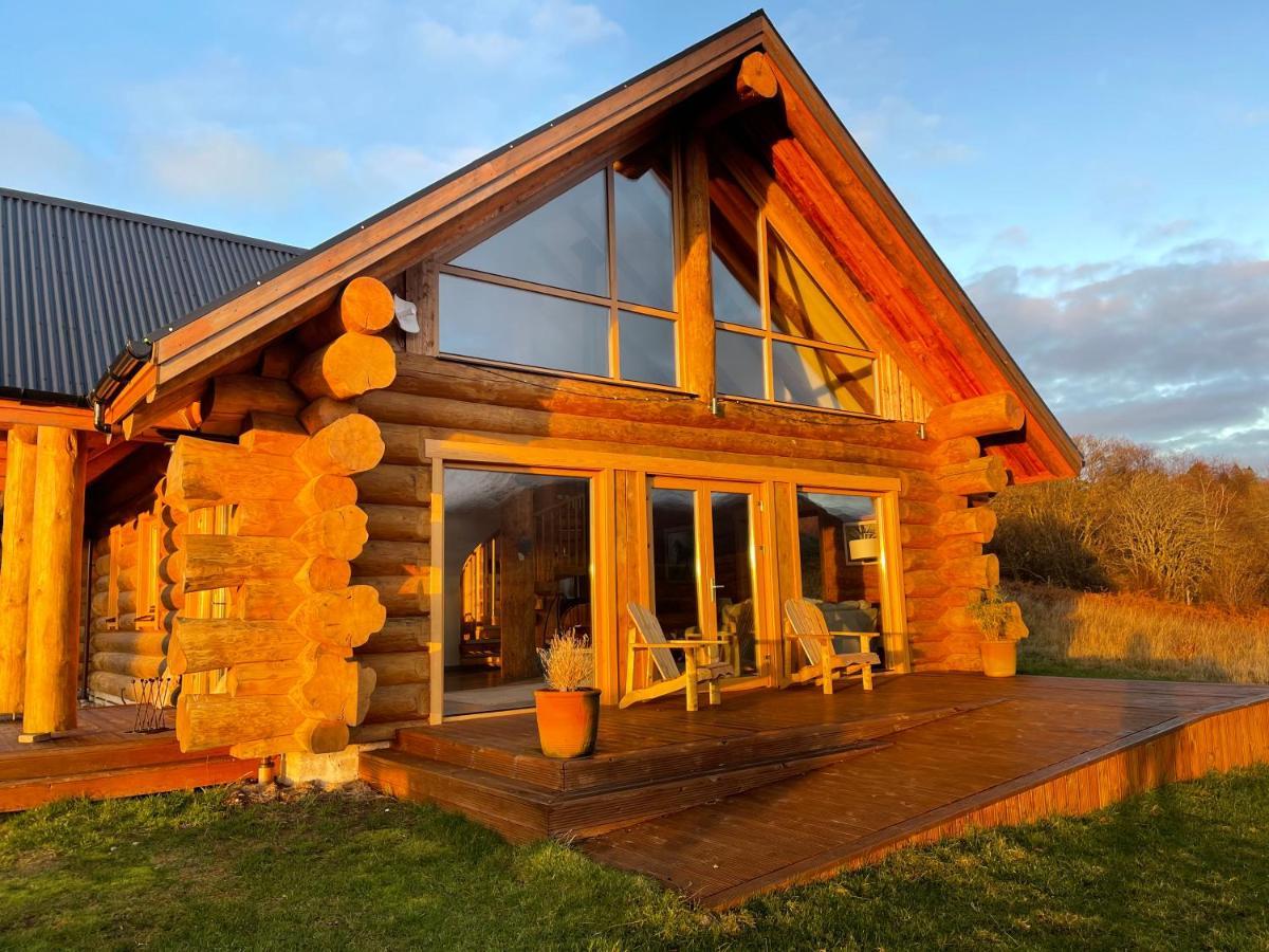 Wild Nurture Eco Luxury Offgrid Log Cabin Fort William Exterior photo