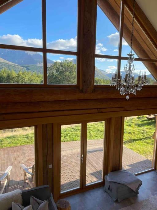 Wild Nurture Eco Luxury Offgrid Log Cabin Fort William Exterior photo