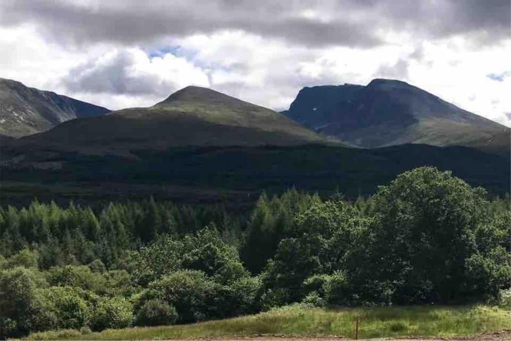 Wild Nurture Eco Luxury Offgrid Log Cabin Fort William Exterior photo